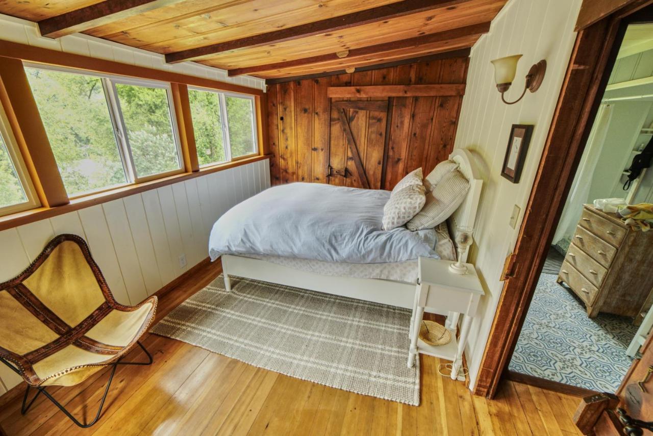 Rivers Breeze Relaxing Riverside Cabin With Private Suite Kayaks Healdsburg Εξωτερικό φωτογραφία