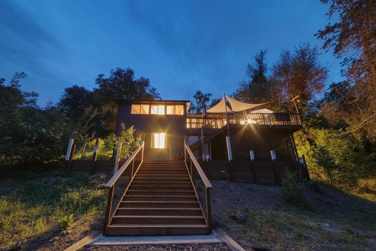 Rivers Breeze Relaxing Riverside Cabin With Private Suite Kayaks Healdsburg Εξωτερικό φωτογραφία