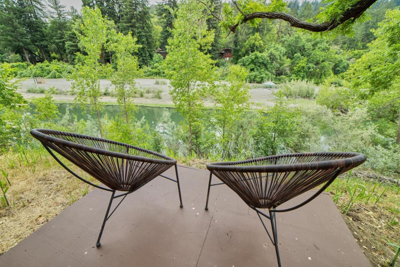 Rivers Breeze Relaxing Riverside Cabin With Private Suite Kayaks Healdsburg Εξωτερικό φωτογραφία